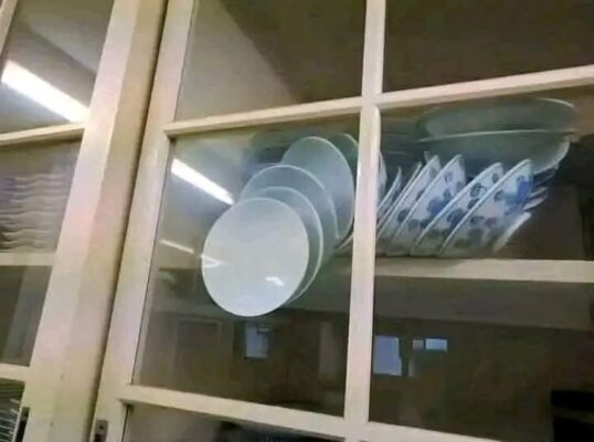 88876939-1918-435C-91F6-F4296EBBAE69